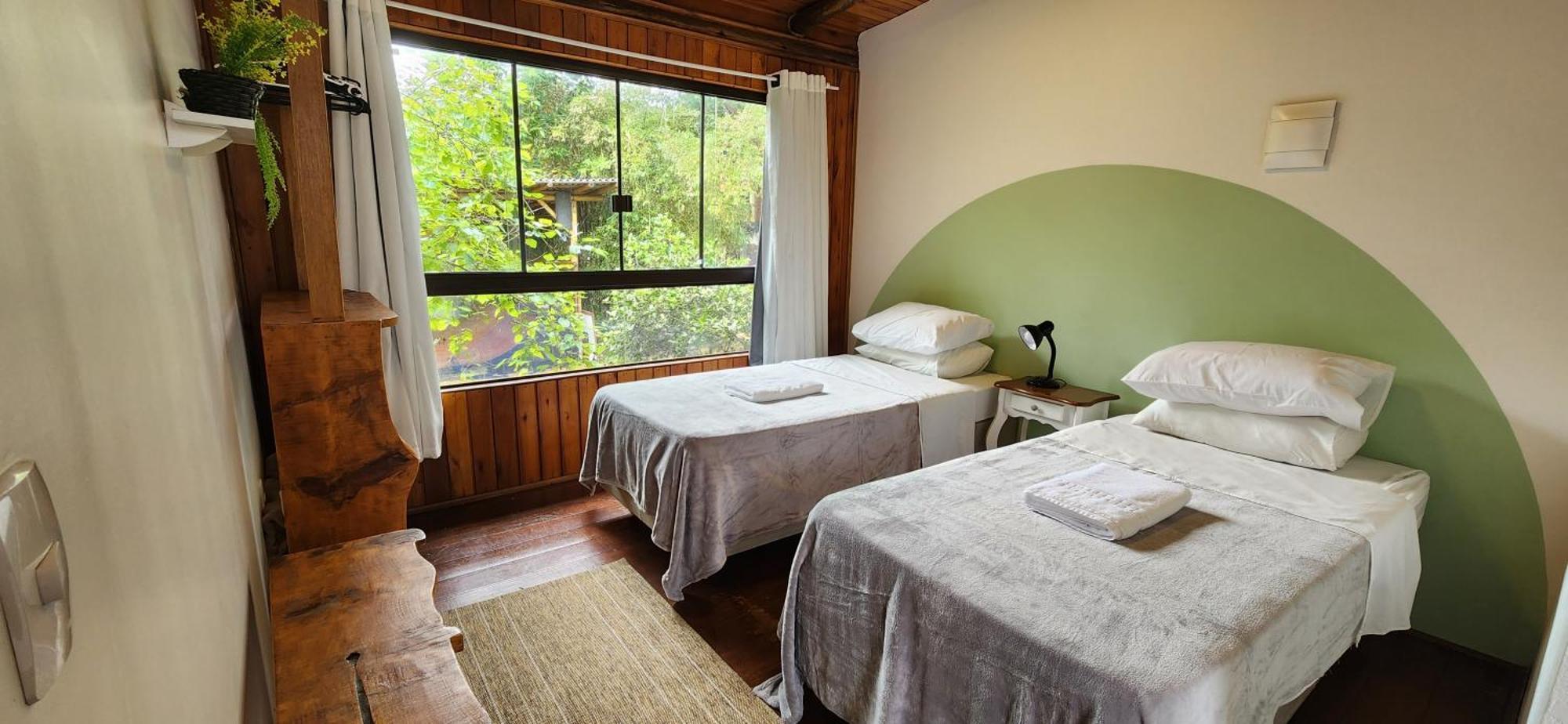 The Search House Hostel ฟลอเรียนอโปลิส ภายนอก รูปภาพ