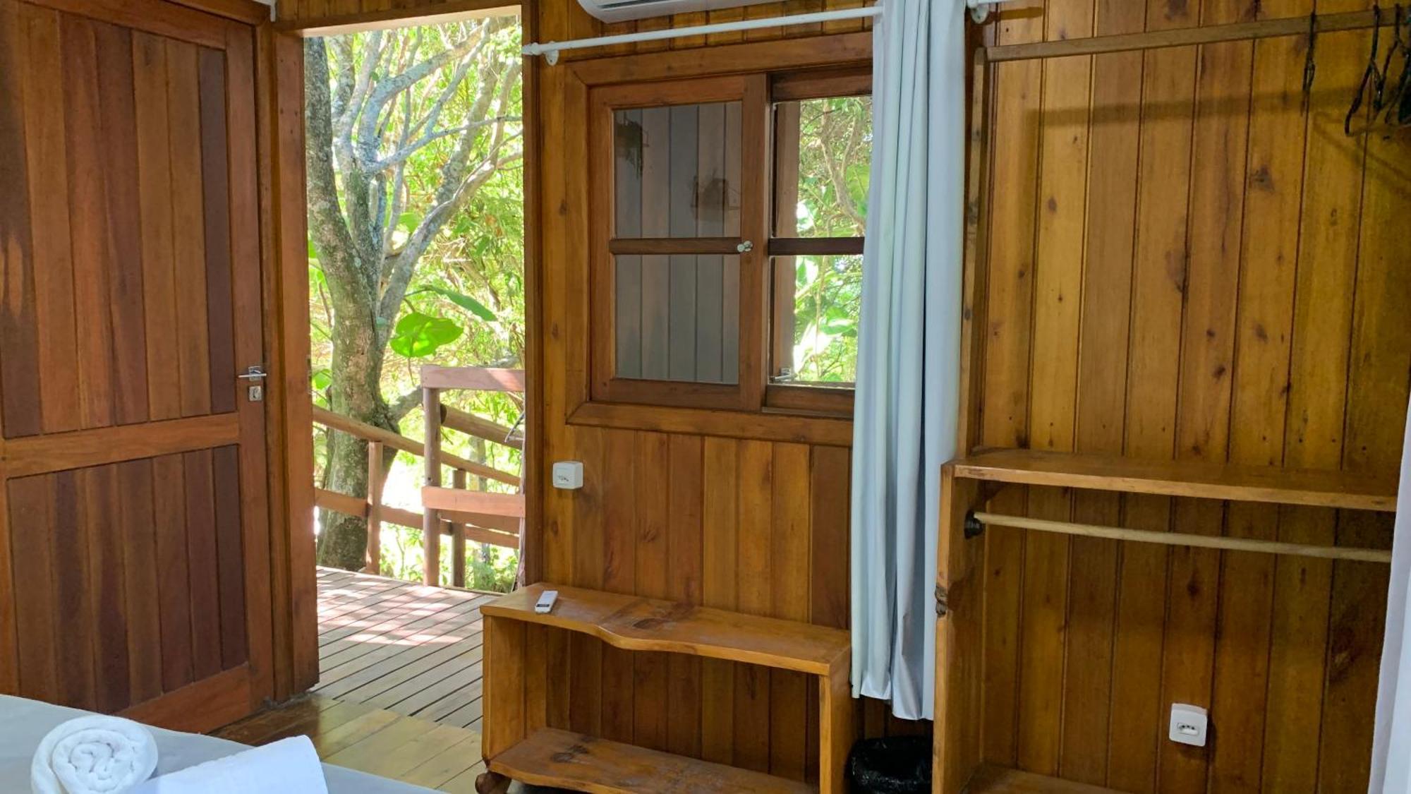 The Search House Hostel ฟลอเรียนอโปลิส ภายนอก รูปภาพ