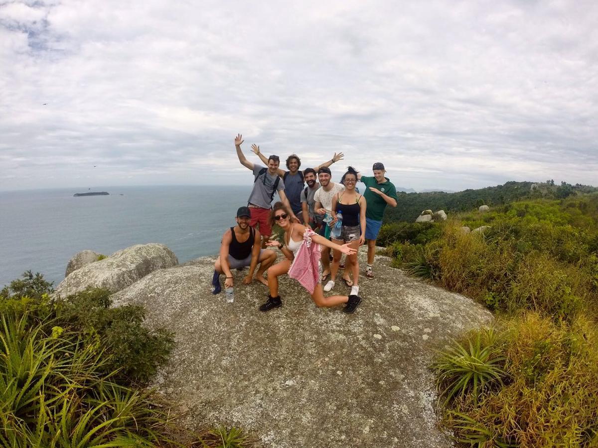 The Search House Hostel ฟลอเรียนอโปลิส ภายนอก รูปภาพ