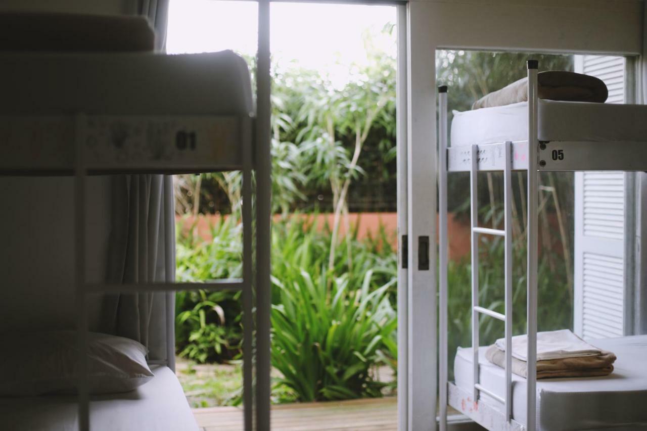 The Search House Hostel ฟลอเรียนอโปลิส ภายนอก รูปภาพ