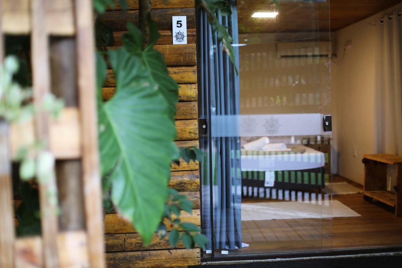 The Search House Hostel ฟลอเรียนอโปลิส ภายนอก รูปภาพ